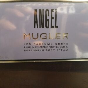 Mugler perfumes body cream